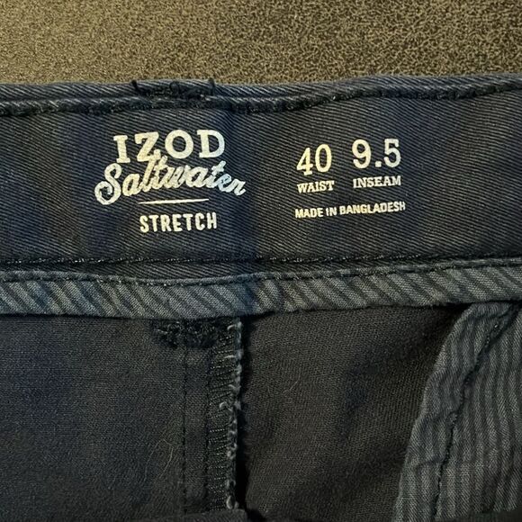 IZOD Saltwater Stretch Shorts - Picture 2 of 4